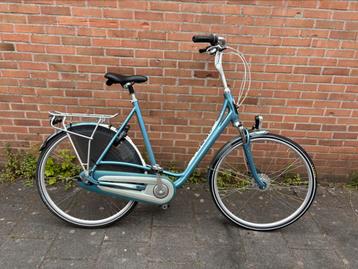 Te koop damesfiets van Batavus beschikbaar voor biedingen