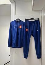 Nike KNVB trainingspak maat L nauwelijks gedragen, Maat 52/54 (L), Nike, Zo goed als nieuw, Voetbal