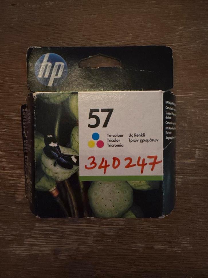 HP 57 Kleurencartridge nieuw maar over datum, Computers en Software, Printerbenodigdheden, Gebruikt, Cartridge, Ophalen of Verzenden