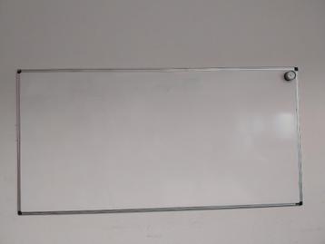 Whiteboard  beschikbaar voor biedingen