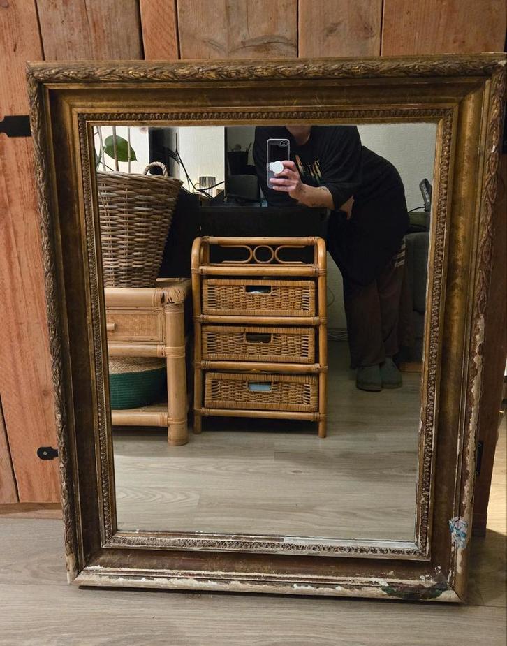 Prachtige antieke spiegel met gouden lijst afm 79x98 cm, Antiek en Kunst, Antiek | Spiegels, 50 tot 100 cm, Minder dan 100 cm