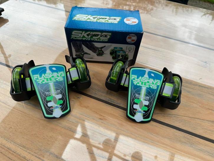 Skids Control Flashing hielwieltjes, Kinderen en Baby's, Speelgoed | Buiten | Rolschaatsen, Zo goed als nieuw, Kinderen, Verstelbaar