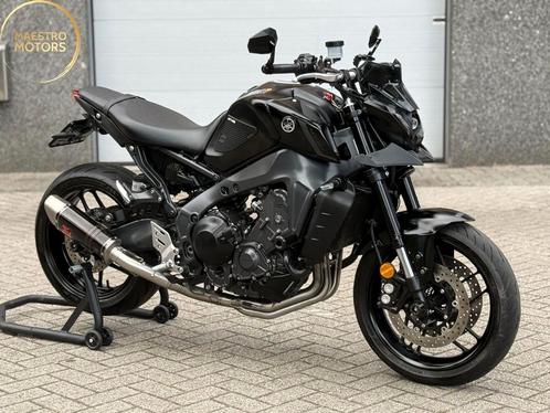 Yamaha MT09 Techblack Akrapovic Racing Line ABS NL Motor !!, Motoren, Motoren | Yamaha, Bedrijf, Naked bike, meer dan 35 kW, 3 cilinders
