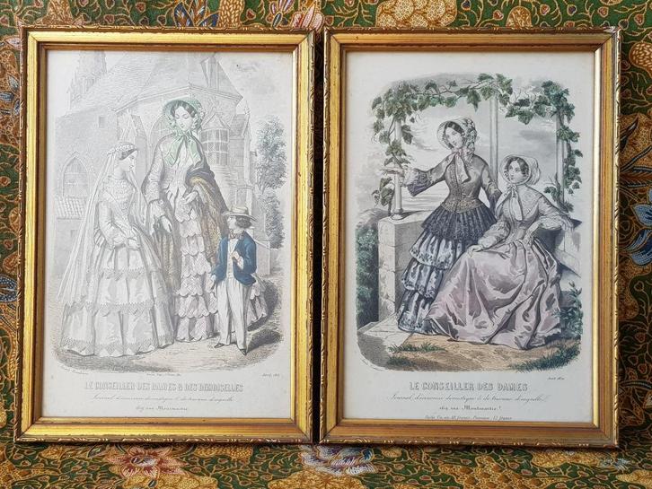 Twee mooie antieke ingelijste mode gravures uit Frankrijk., Antiek en Kunst, Kunst | Etsen en Gravures, Ophalen of Verzenden