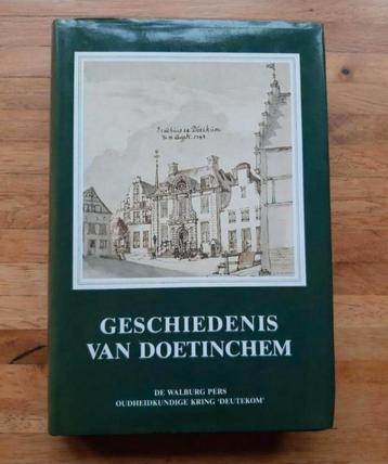 Geschiedenis van Doetinchem in woord en beeld archeologie  beschikbaar voor biedingen