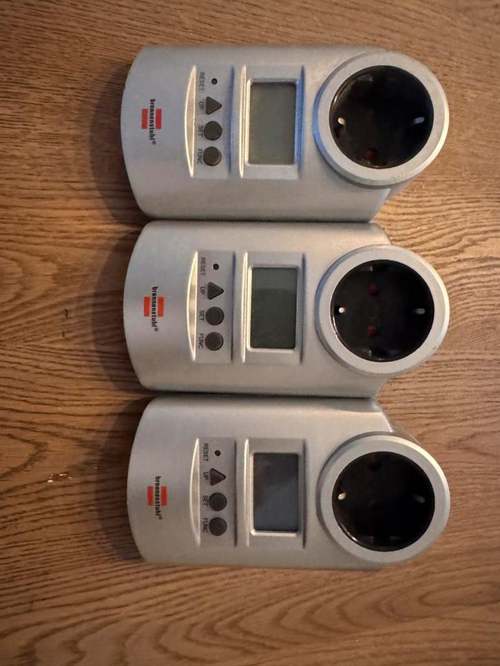 Brennenstuhl stroommeter - 3 stuks, Doe-het-zelf en Verbouw, Elektra en Kabels, Zo goed als nieuw, Overige typen, Ophalen of Verzenden