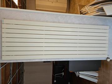 Acova design radiator  beschikbaar voor biedingen