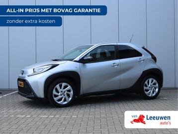 Toyota Aygo X 1.0 VVT-i | Camera | Adaptieve Cruise | Getint beschikbaar voor biedingen