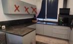 Keuken te koop - Whirlpool/AEG apparatuur, Huis en Inrichting, Keuken | Complete keukens, Ophalen, Zo goed als nieuw, U-keuken