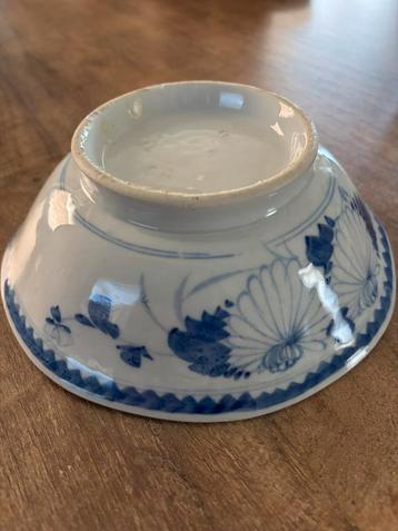 Chinees porseleinen kom beschikbaar voor biedingen