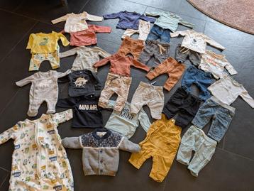 Babykleding jongens maat 50-56 beschikbaar voor biedingen