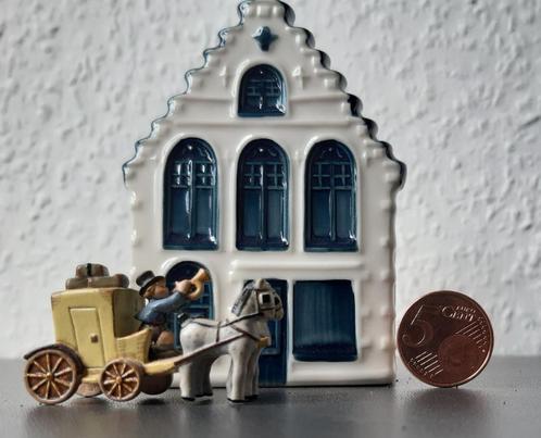 HUMMEL Postkoets miniatuur, brons, Verzamelen, Beelden en Beeldjes, Zo goed als nieuw, Hummel, Ophalen of Verzenden