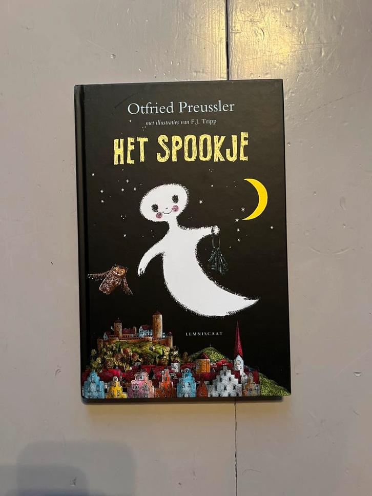 Otfried Preussler - Het spookje, Boeken, Kinderboeken | Jeugd | onder 10 jaar, Zo goed als nieuw, Fictie algemeen, Ophalen of Verzenden