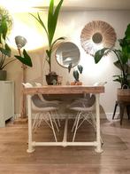 Stoere tafel met wit poedercoat steigerbuizen poten, 100 tot 150 cm, Zo goed als nieuw, Vier personen, Rechthoekig