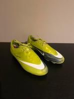 Nike Mercurial FG voetbalschoenen - Maat 43, Sport en Fitness, Voetbal, Verzenden, Zo goed als nieuw, Schoenen