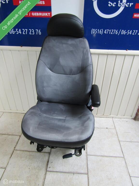 Bijrijders bestuurders stoel vivaro trafic primastar talento, Auto-onderdelen, Interieur en Bekleding, Opel, Gebruikt, Ophalen of Verzenden