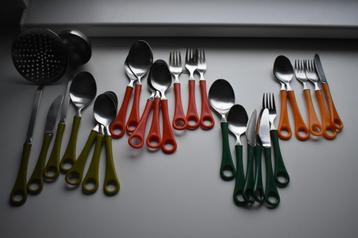 Sola Elite Bistro oranje groen bruin wit vork messen lepels beschikbaar voor biedingen