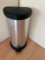 Curver kunststof prullenbak 40liter als nieuw, Ophalen of Verzenden, Zo goed als nieuw, Kunststof, Minder dan 50 cm