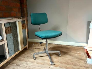 Bureaustoel Labofa vintage / midcentury / retro beschikbaar voor biedingen