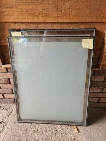 2x dubbel glas ruiten, veiligheidsglas met folie beschikbaar voor biedingen