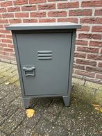 Mooie locker kastje, Ophalen of Verzenden, Zo goed als nieuw
