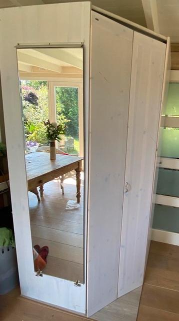 Ruime Flexa hoekkast, hang- en leg, whitewash