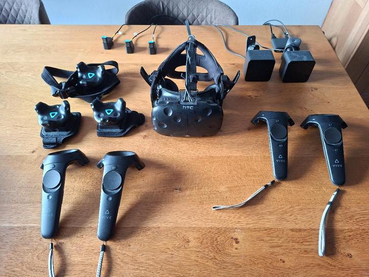 Vive VR set compeet met extra's, Spelcomputers en Games, Virtual Reality, Gebruikt, Pc, VR-bril, Ophalen of Verzenden
