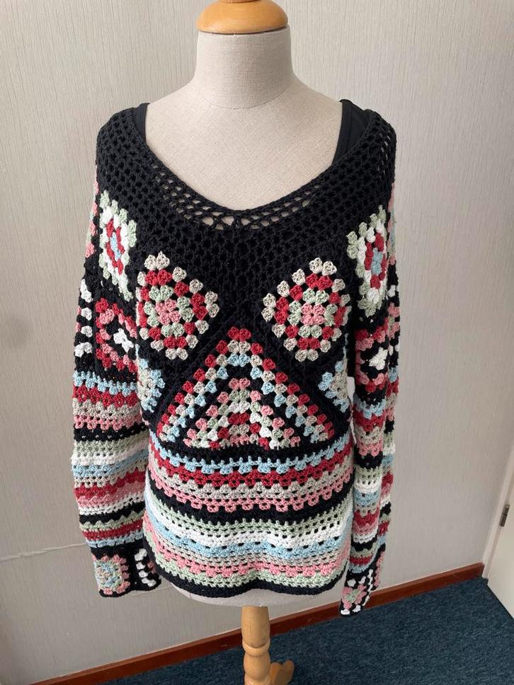 Handgemaakte trui maat 38-40, Kleding | Dames, Truien en Vesten, Nieuw, Maat 38/40 (M), Overige kleuren, Ophalen of Verzenden