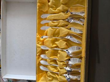 Acht Gero verzilverde lepels 100. i.z.g.s. 15 cm lang. beschikbaar voor biedingen