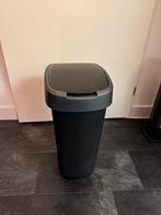 Nette prullenbak - 60x40x30cm, Kunststof, Met pedaal, 50 tot 75 cm, 40 liter of meer