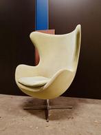 Vintage Egg chair Arne Jacobsen SpaceAge fauteuil draaistoel, Ophalen, Vintage space age design 1950, Gebruikt, 75 tot 100 cm