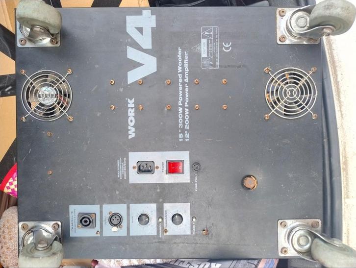 Work V4 plate amp. inbouwversterker inbouw versterker amp., Muziek en Instrumenten, Versterkers | Keyboard, Monitor en PA, Gebruikt