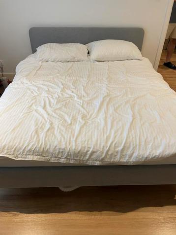 Bed 160x200