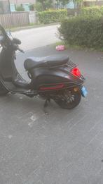 Vespa sprint 2020, Fietsen en Brommers, Scooters | Vespa, Ophalen of Verzenden, Zo goed als nieuw, Vespa S