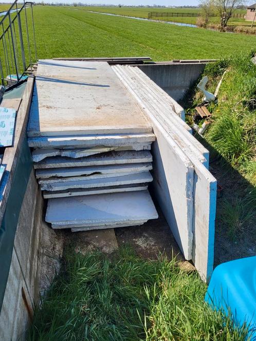 Vloer isolatie met 2 zijdig aluminium, 5cm dik, +/-50m², Doe-het-zelf en Verbouw, Isolatie en Afdichting, Gebruikt, Vloerisolatie