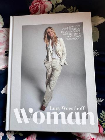 Lucy Woesthoff - Woman beschikbaar voor biedingen