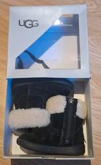 Uggs Jorie II - Maat 20.5, Gebruikt, Meisje, Laarsjes, Ophalen of Verzenden