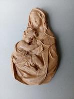 Madonna(Maria) met kind.Wanddecoratie.Terracottakleur., Ophalen of Verzenden