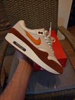 Nike Air Max 1 'Mars Stone" maat 44,5, Ophalen of Verzenden, Zo goed als nieuw, Overige kleuren