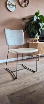 2 Bert Plantagie disignstoelen. Gebruikt., Huis en Inrichting, Stoelen, Ophalen, Zo goed als nieuw, Stof, Eén