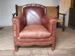 Oude Franse clubfauteuil., Ophalen