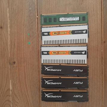 Verschillend ddr3 ram geheugen beschikbaar voor biedingen