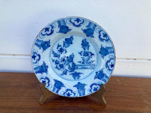 Antiek Delfts Aardewerk Bord | 18e Eeuw | Chinoiserie, Antiek en Kunst, Antiek | Keramiek en Aardewerk, Ophalen of Verzenden