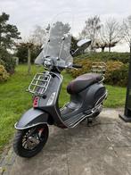 Vespa sprint 2020 full option brom nieuwstaat, Fietsen en Brommers, Ophalen, Maximaal 45 km/u, Vespa S, Zo goed als nieuw
