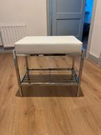 Krukje/kastje met stalen onderstel, Ophalen, Zo goed als nieuw, Hout