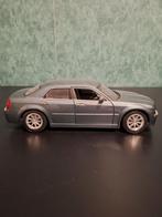 Chrysler 300 C 1:18 Schaalmodel, Ophalen of Verzenden, Gebruikt, Auto, Overige merken