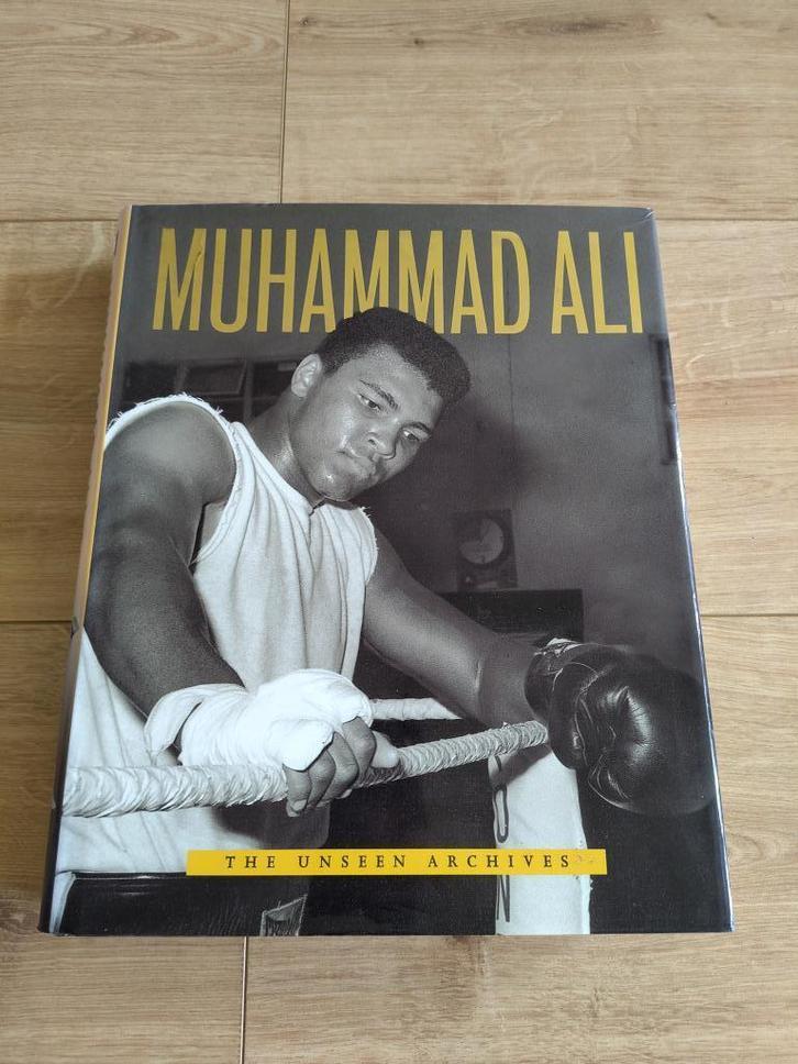 Muhammad Ali boek, Boeken, Sportboeken, Zo goed als nieuw, Vechtsport, Ophalen of Verzenden