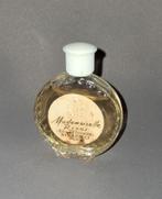 Luxe parfum mini Nina ricci mademoiselle Oudje, Ophalen of Verzenden, Gebruikt, Miniatuur, Gevuld