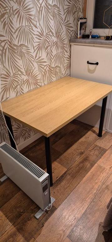 Bureau 120x75 bureaublad  beschikbaar voor biedingen