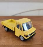 Nzg conrad Mercedes, Hobby en Vrije tijd, Modelauto's | 1:50, Ophalen of Verzenden, Zo goed als nieuw, Bus of Vrachtwagen, Conrad